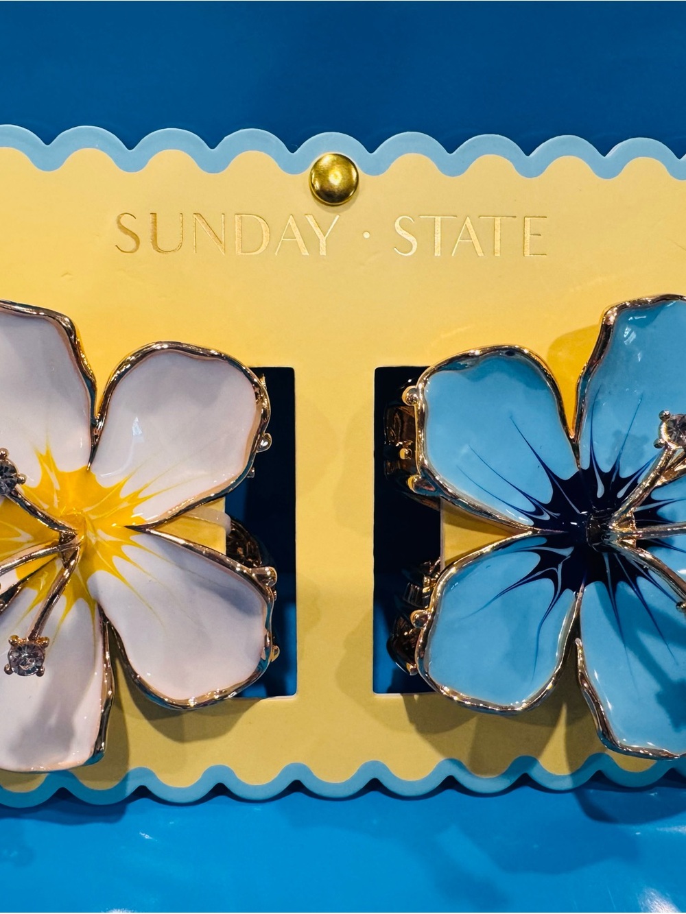 NWT Sunday State Floral Statement Hair Clips - White & Blue